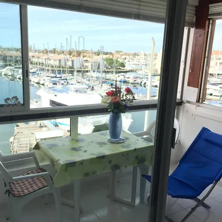 شقة Studio In Cap D'agde With Wonderful Sea View And Furnished Balcony 400 M From The Beach *
