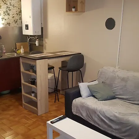 Place Saint Clair Apartment *